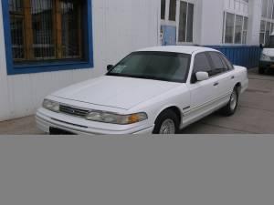 Продается FORD CROWN VICTORIA  1992 г. в. обем двигателя 4601 см, V-образный 8 цилиндровый двигатель Город Уфа PB060673.JPG