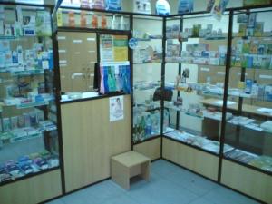 Где купить торговое оборудование в Уфе, витрины, прилавки, киоски, рольставни im80 аптека для всей семьи.jpg