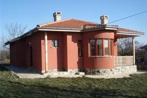Болгария  Недавно построенный дом для продажа в очаровательной деревне Город Уфа